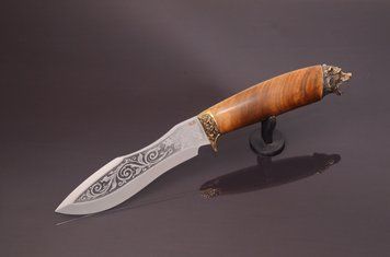 Нож ручной работы "Медведь в дубе"  Н0550 фото